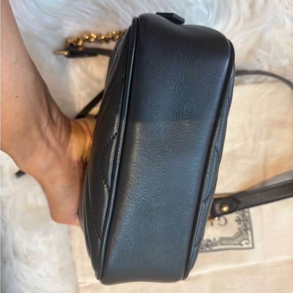 Gucci GG marmont mini camera bag Quilted Leather Crossbody Bag - Picture 6 of 12